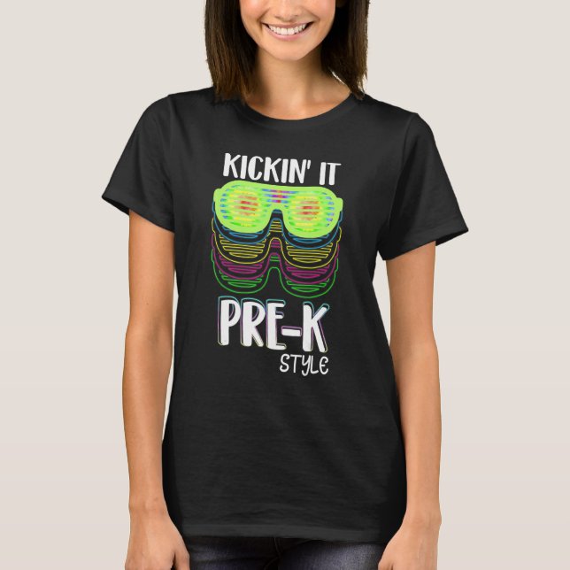 Camiseta Kickin It Pre K Style De vuelta a la escuela de lo (Anverso)