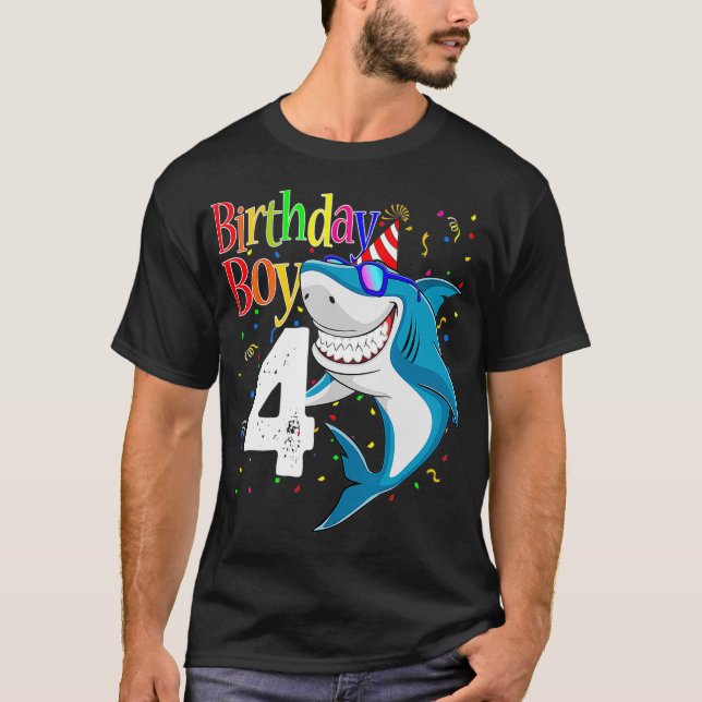 Camiseta Kids 4th Birthday Boy Shark s 4 JawSome Four Tees  (Anverso)