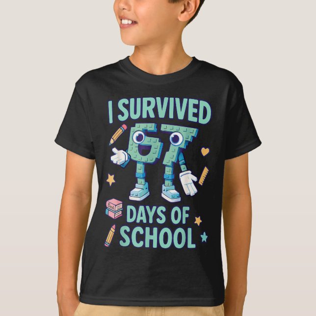 Camiseta Kids 6-7 Meme I Survived 67 Days Of School  (Anverso)