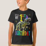 Camiseta Kids It's My 1ST Birthday Happy 1 Year Dinosaur Sh<br><div class="desc">Birthday Dinosaur,  Birthday T-Rex,  Birthday Saurus,  Birthday Saurus Dinosaur,  Dinosaur,  Birthday Boy Dinosaur,  Birthday Dinosaur Boys,  Dinosaur,  T-Rex,  Kids It's My 1ST Birthday Happy 1 Year Dinosaur Shirts Girl Boy</div>