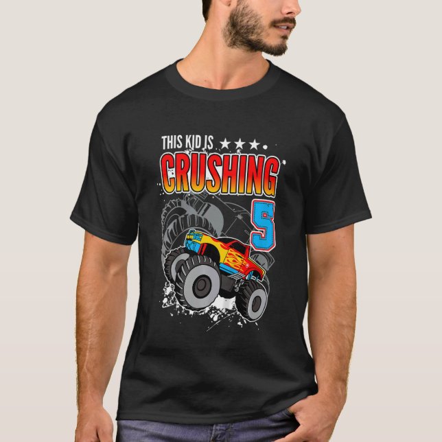 Camiseta Kids Monster Truck Birthday  This Kid's Crushing 5 (Anverso)