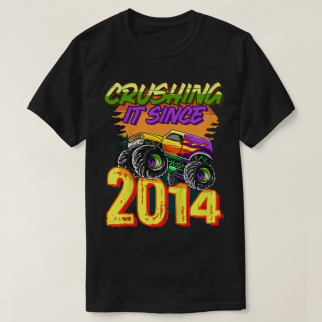 Camiseta Kids Monster Truck Crushing It Since 2014 Kids Bir (Diseño del anverso)