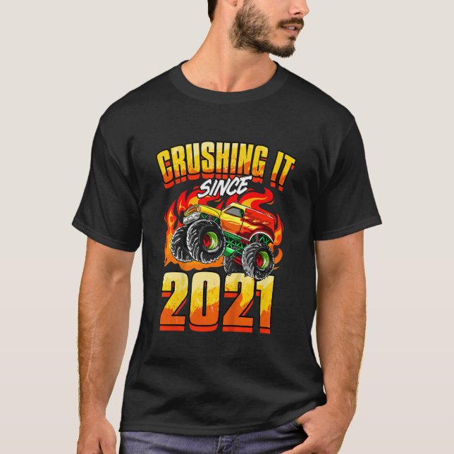 Camiseta Kids Monster Truck Crushing It Since 2021 Kids Bir (Anverso)