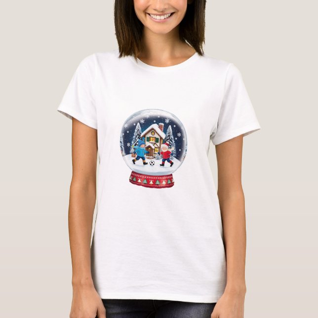 Camiseta Kids Playing Soccer in Christmas Snowball (Anverso)