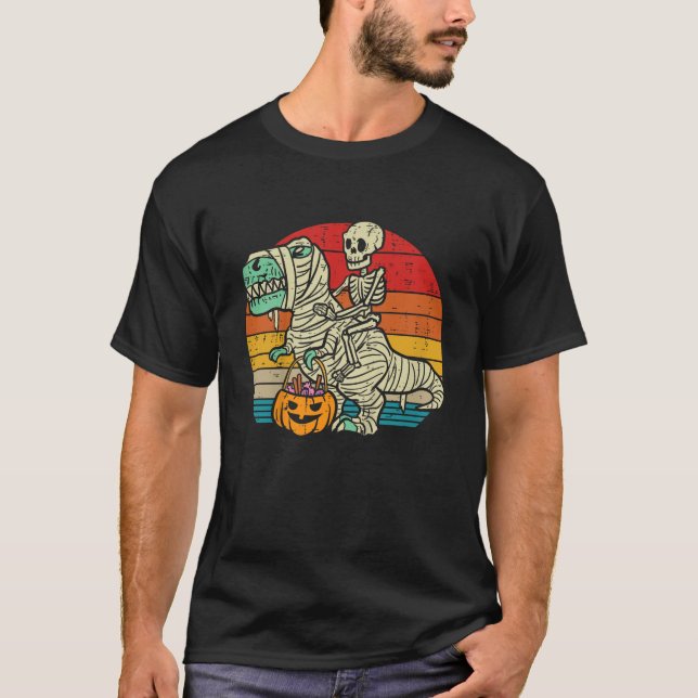 Camiseta Kids Skeleton Riding Dino Mummy Retro Toddler Boys (Anverso)