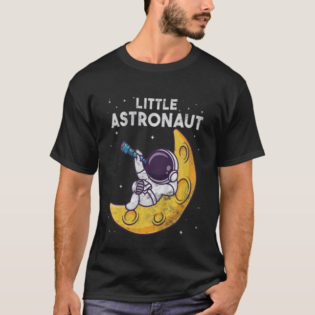 Camiseta Kids Vintage Future Little Astronaut Graphic Astro (Anverso)