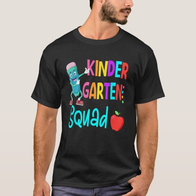 Camiseta Kindergarten Squad First Teacher Student Team Back (Anverso)