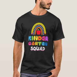 Camiseta Kindergarten Squad Teacher School Rainbow Women Ki
