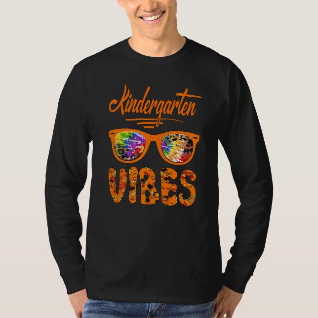 Camiseta Kindergarten Vibes Cute Tie Die Fall Teacher Parae (Anverso)