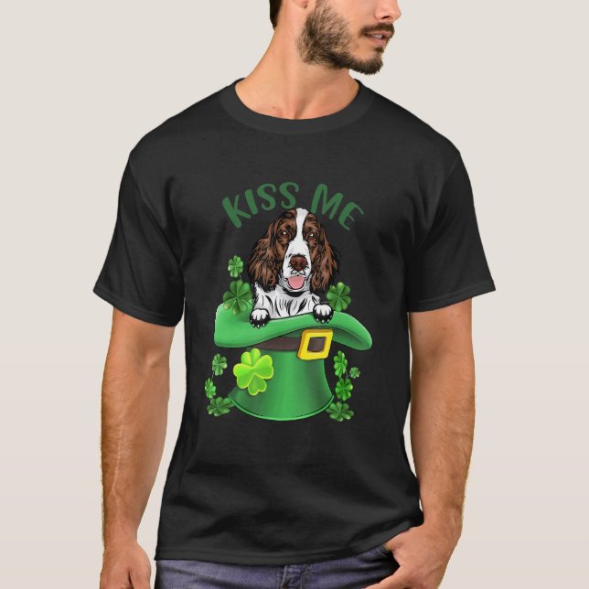 Camiseta Kiss Me English Springer Spaniel Shamrock Clover f (Anverso)
