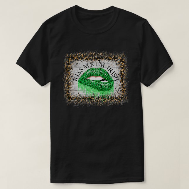 Camiseta Kiss Me I'm Irish Cute Green Leopard Print St Patt (Diseño del anverso)