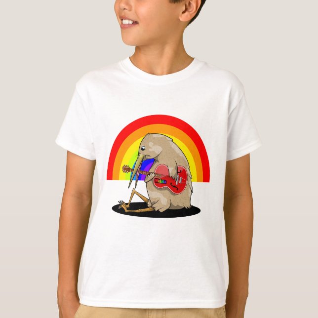 Camiseta kIWI tocando guitarra acústica (Anverso)