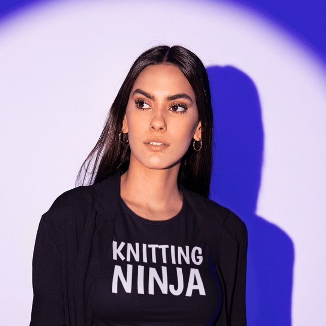 CAMISETA KNITTING NINJA T-SHIRT (Subido por el creador)