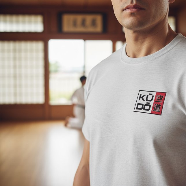 Camiseta Kudo – Minimal Japanese Martial Arts Emblem (Subido por el creador)