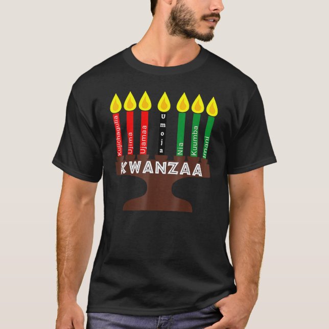 Camiseta Kwanzaa Kinara Mishumaa con 7 principios (Anverso)