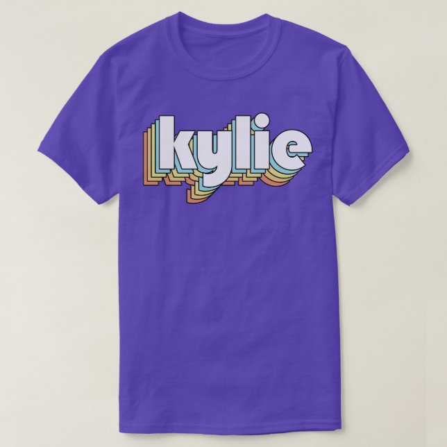 Camiseta Kylie Retro Estilo de Tipografía Arcoiris Faded (Diseño del anverso)