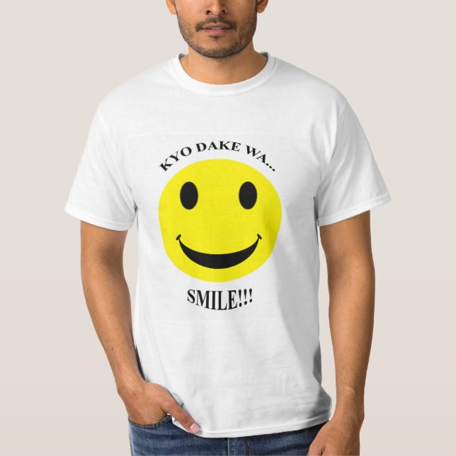 CAMISETA KYO DAKE WA...SMILE!!! (Anverso)