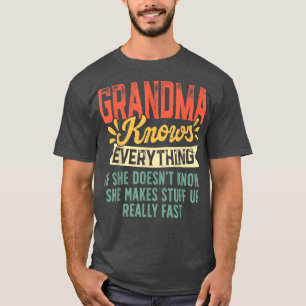 Camiseta La abuela retro conoce todo lo que las mujeres son
