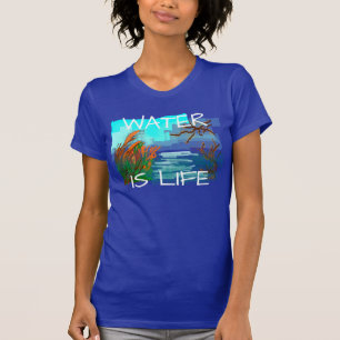 Camiseta La "agua es vida" con el río