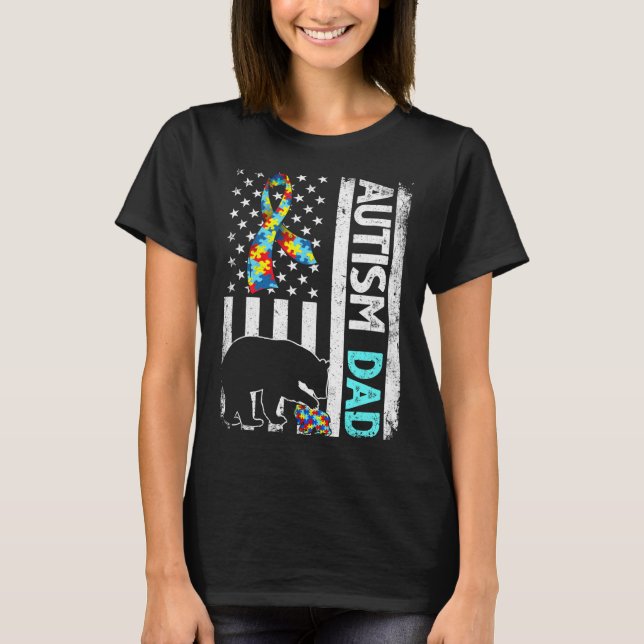 Camiseta La angustiada bandera estadounidense autismo papá  (Anverso)