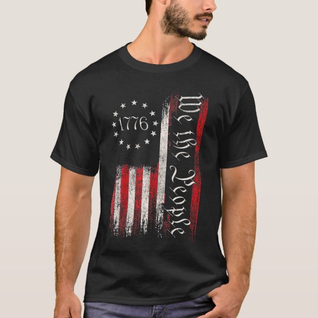 Camiseta La Antigua Bandera Estadounidense Patriótica 1776  (Anverso)