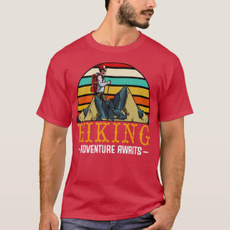 Camiseta La aventura de senderismo por la montaña espera