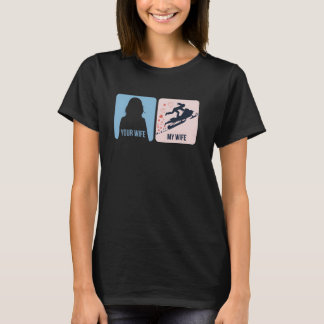 Camiseta La aventura en moto de nieve de tu esposa vs mi es