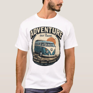 Camiseta La aventura está ahí – Gráfico de furgoneta retro