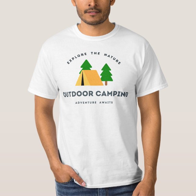 Camiseta La aventura que acampa al aire libre aguarda la (Anverso)