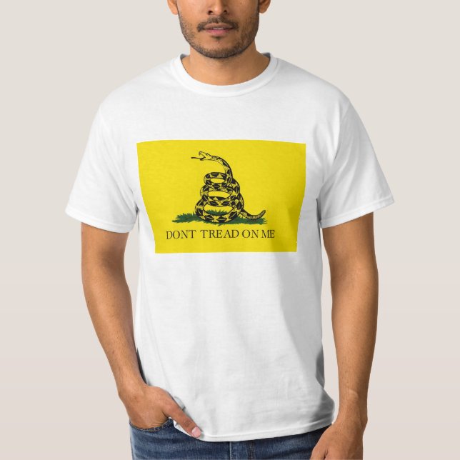 Camiseta La bandera de Gadsden no pisa en mí (Anverso)