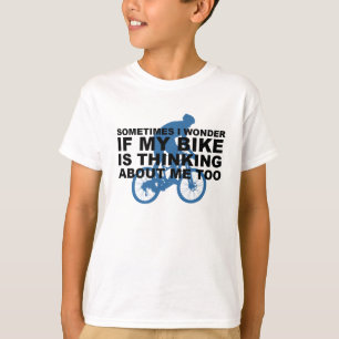 Camiseta La bici de ciclo divertida está pensando en azul