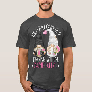Camiseta La Boda Groom Bride Gnome Pun Colgando Con M