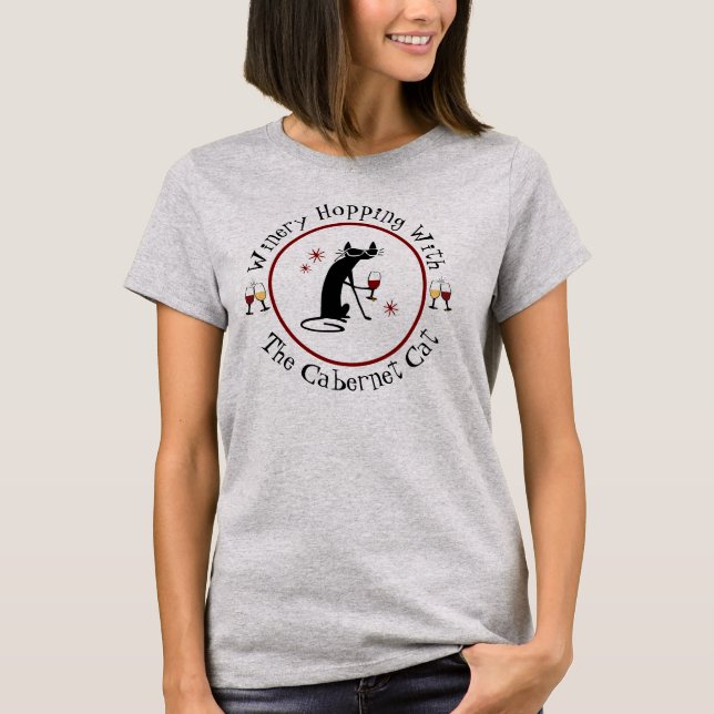 Camiseta La Bodega Con El Gato Cabernet (Anverso)