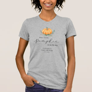Camiseta La calabaza pequeña está en camino a Baby Shower