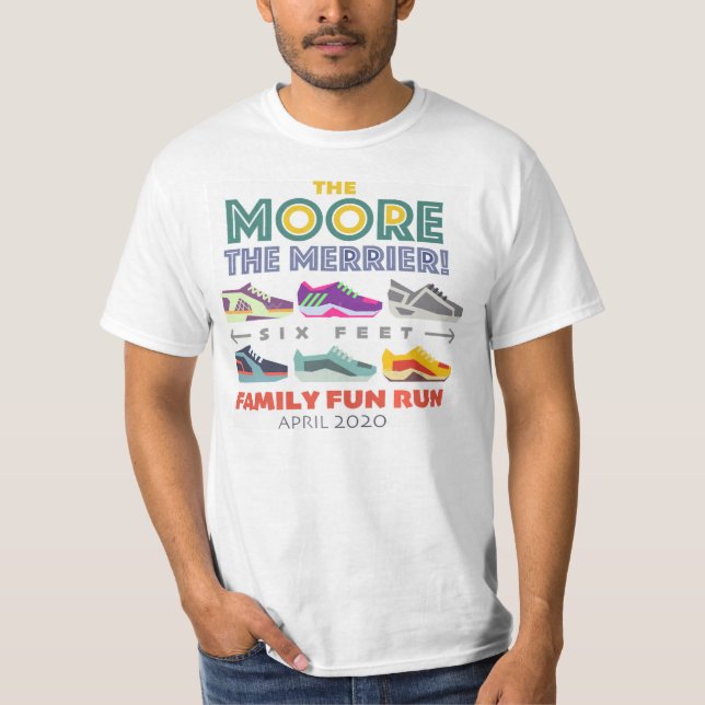 Camiseta La carrera de diversión de la familia Moore the Me (Anverso)