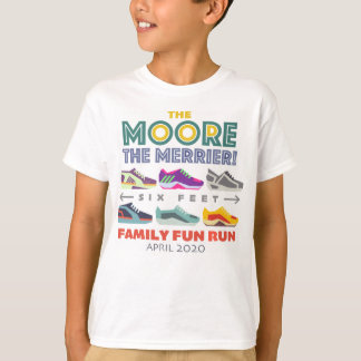 Camiseta La carrera de diversión de la familia Moore the Me