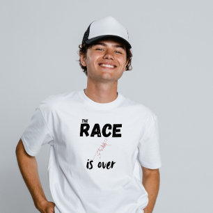 Camiseta La carrera es graduación por encima