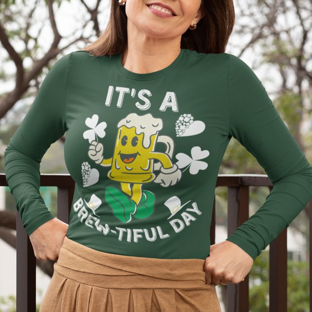 Camiseta La cerveza divertida St. Patrick's Day (Subido por el creador)