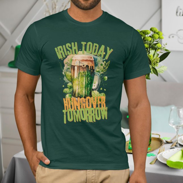 Camiseta La cerveza irlandesa Clover Grunge Funny St Patric (Subido por el creador)