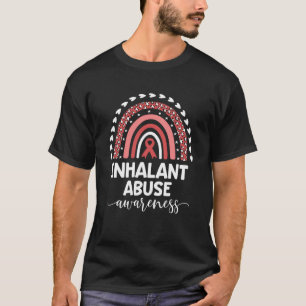 Camiseta La cinta roja del arcoiris apoya el abuso inhalant
