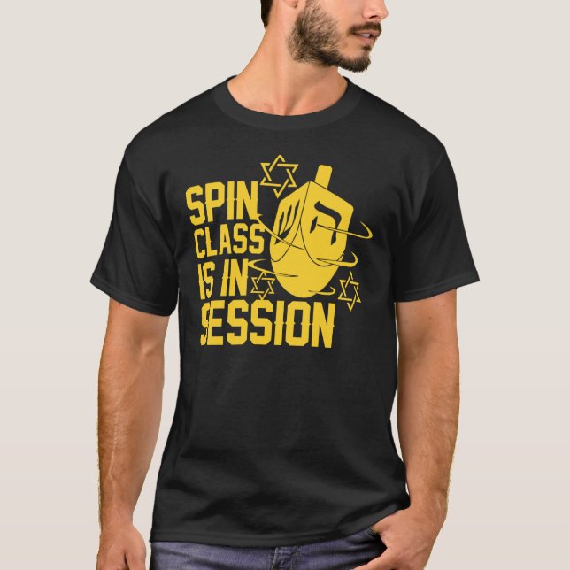 Camiseta La Clase De Giro Está En Sesión Dreidel Funny Hu J (Anverso)