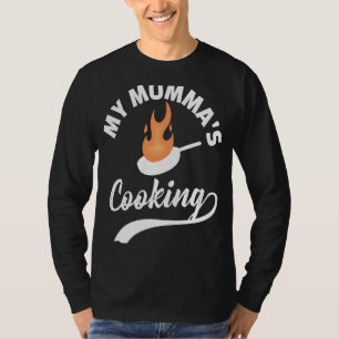 Camiseta La cocina de mi mamá llama a los hijos de Brown
