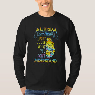 Camiseta La conciencia del autismo no juzga lo que no subes