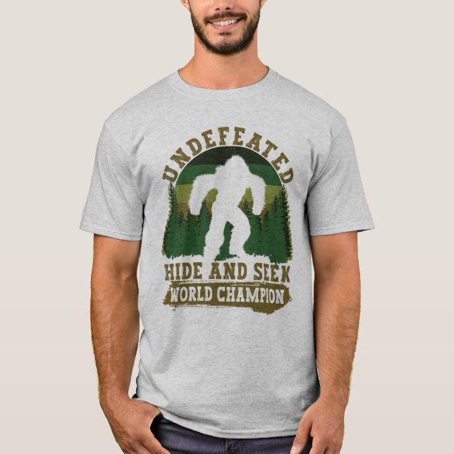 Camiseta La curiosa escondida de los pies en masa y la búsq (Anverso)