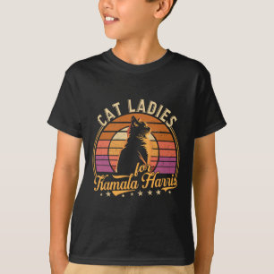 Camiseta La dama de un gato retro está votando a Kamala Har