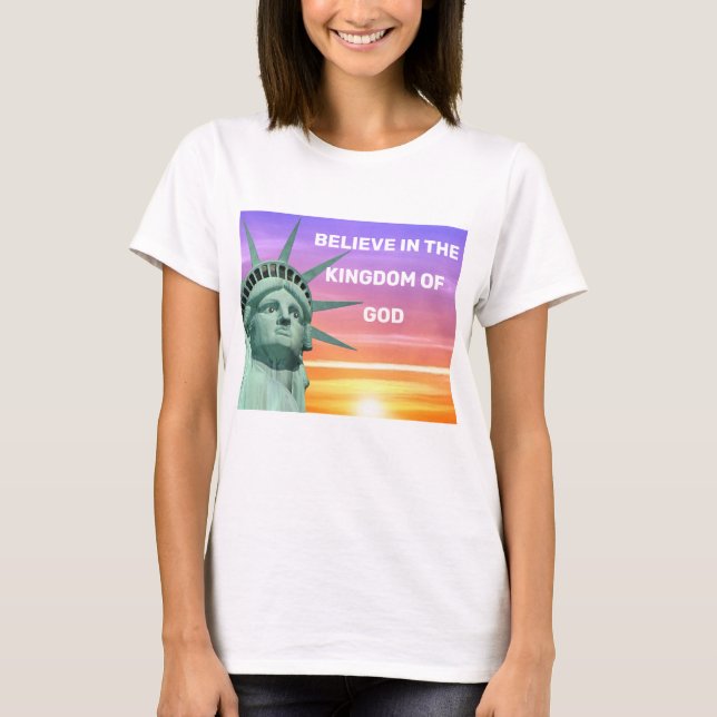 Camiseta La Dama Libertad y El Reino de Dios (Anverso)