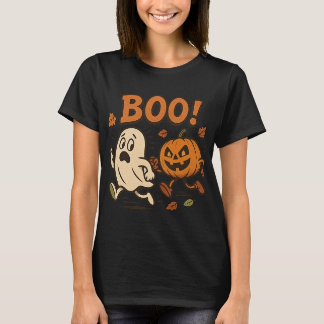 Camiseta La divertida calabaza de Halloween persiguiendo al (Anverso)