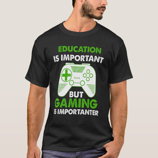 Camiseta La educación de los jugadores es importante, pero  (Anverso)