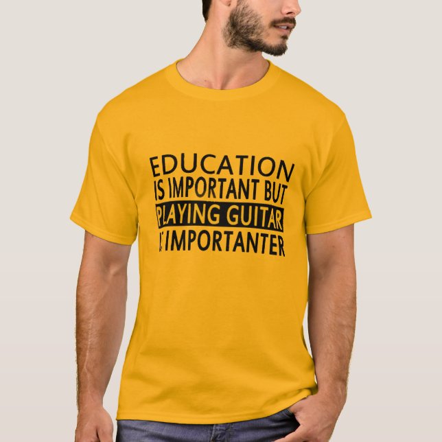 Camiseta la educación es importante, (Anverso)