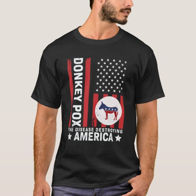 Camiseta La Enfermedad Que Destruye A Estados Unidos Es Div (Anverso)